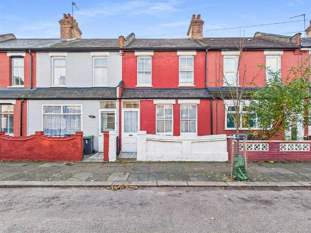 House for sale in Greater London
