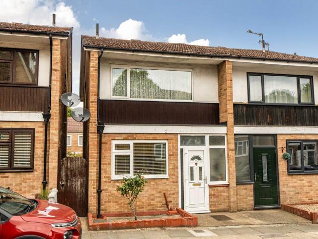 House for sale in London Borough of Lewisham, Greater London