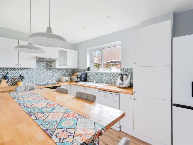 House for sale in Merstham, Merstham