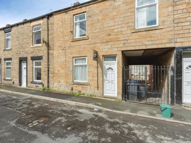 House for sale in Higherford, Lancashire