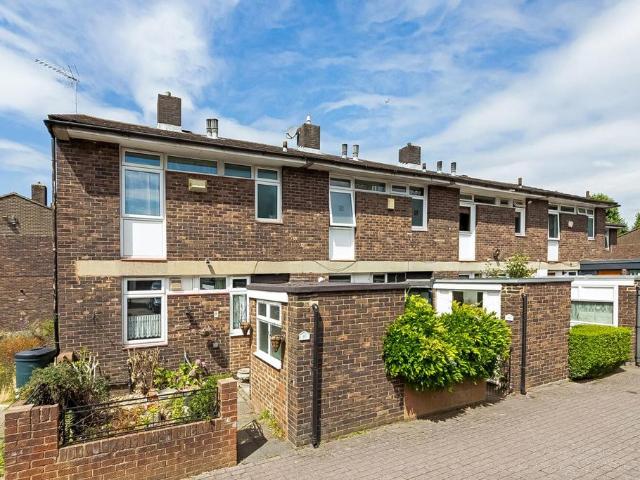 House for sale in Dulwich Village, Greater London
