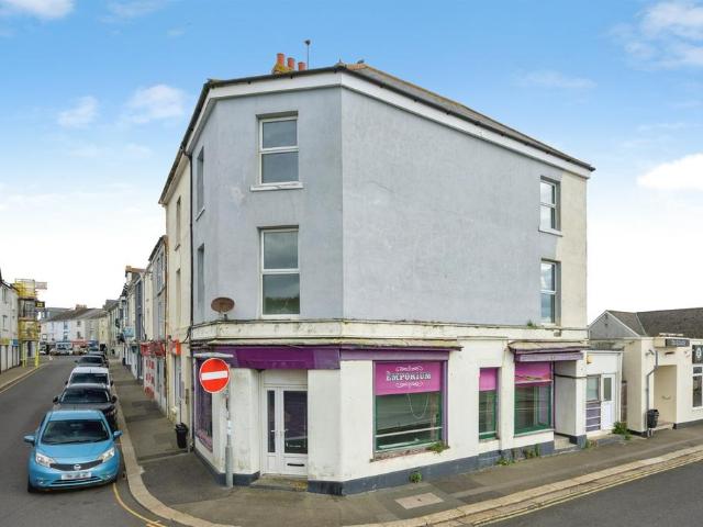House for sale in Torpoint