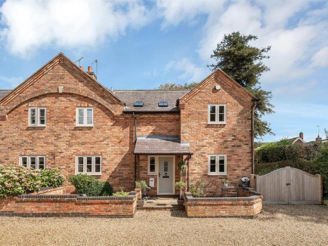 House for sale in Thorpe Satchville, Melton