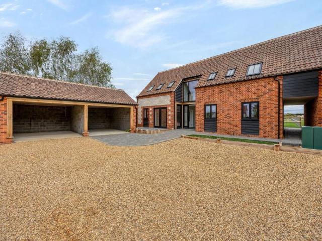 House for sale in Holme next the Sea, King's Lynn and West Norfolk