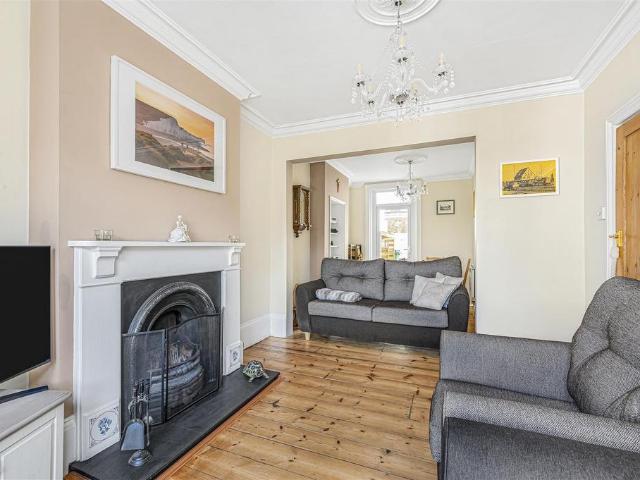 House for sale in Seaford, Iford