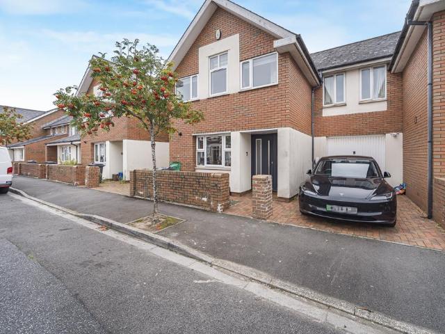 House for sale in Falcon Lodge, Wales