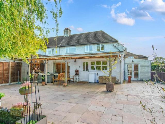 House for sale in Boughton Monchelsea, Maidstone