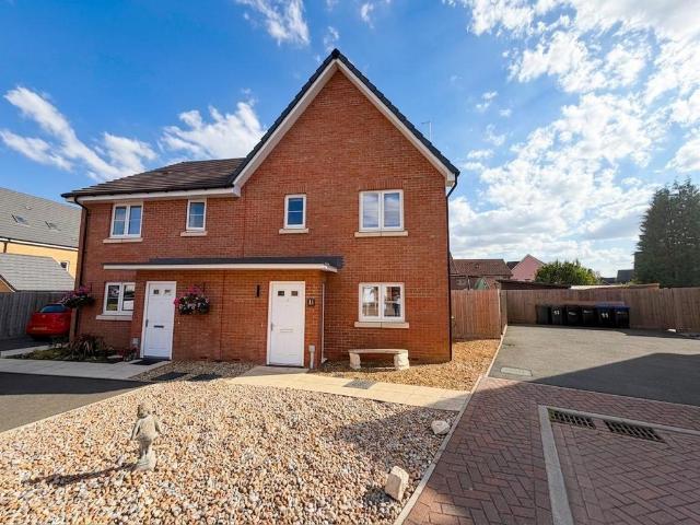House for sale in Ashby Fields, Daventry