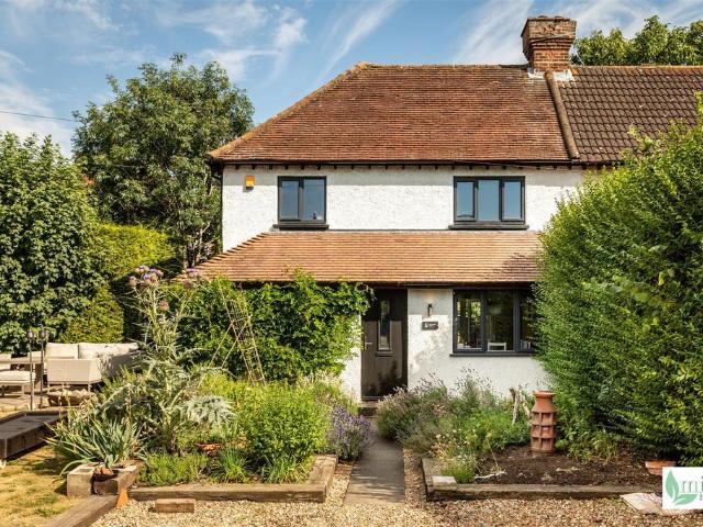 House for sale in Row Town, Surrey