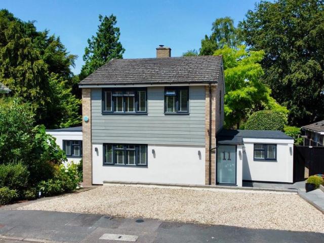 House for sale in Heatherside, Heol-las