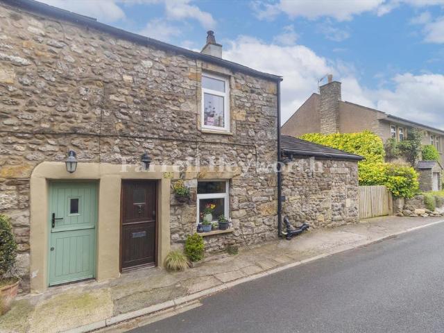 House for sale in Carnforth, Bare
