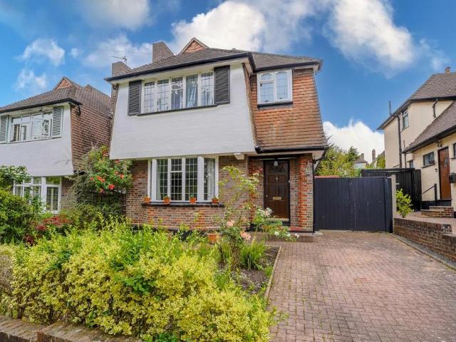 House for sale in London Borough of Croydon, Upper Norwood