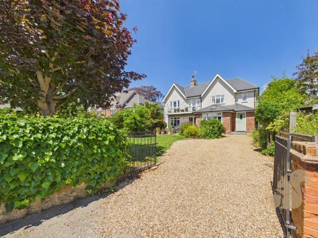 House for sale in Fordham Heath, Essex