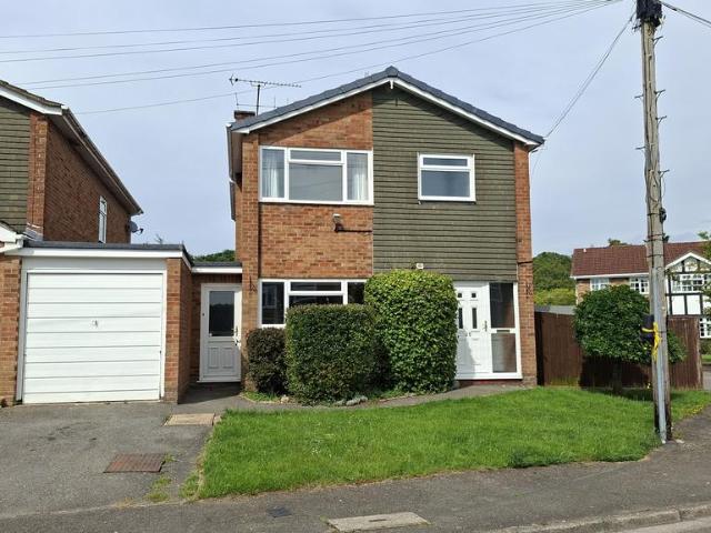 House for sale in Great Kingshill, Buckinghamshire