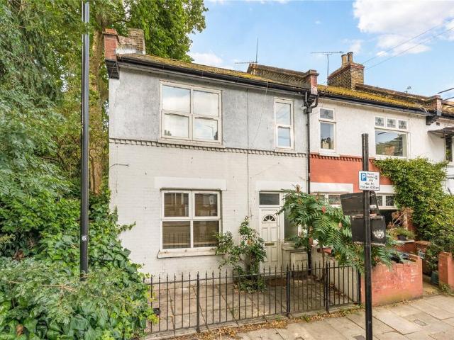 House for sale in Clapton, Greater London