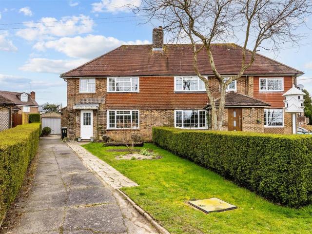 House for sale in Perryfields, West Sussex
