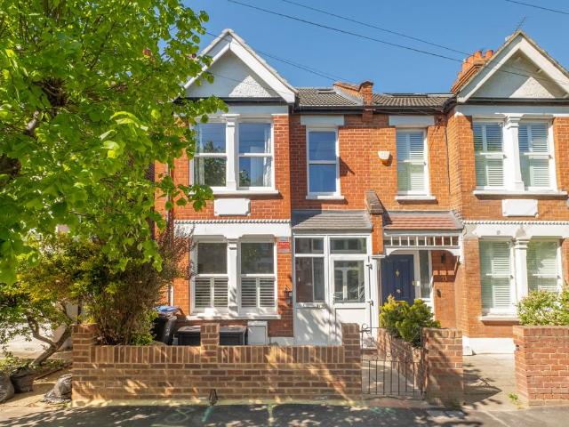 House for sale in London Borough of Merton, Raynes Park