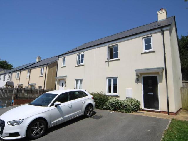 House for sale in Calstock, Cornwall