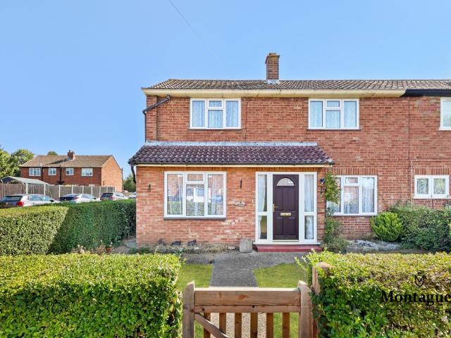 House for sale in Epping Green, Epping
