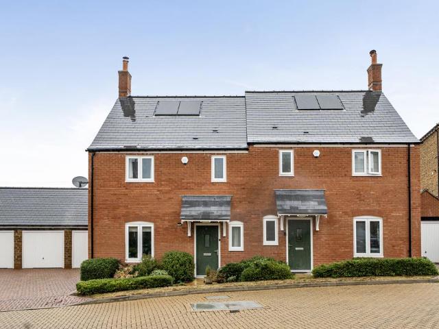 House for sale in Evershot, Oxfordshire