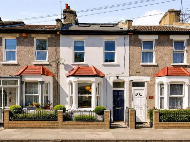 House for sale in West Ham, Greater London