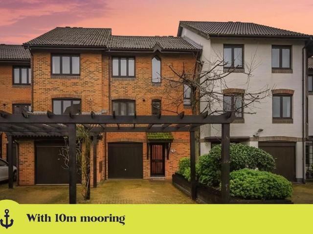 House for sale in Ocean Village, Isle Of Man