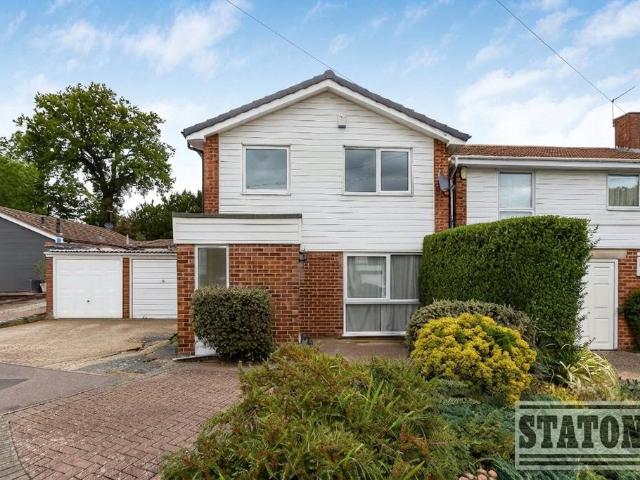 House for sale in Potters Bar, Hertfordshire