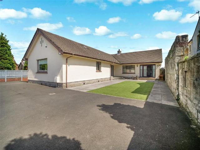 House for sale in Bonnyton, Crookedholm