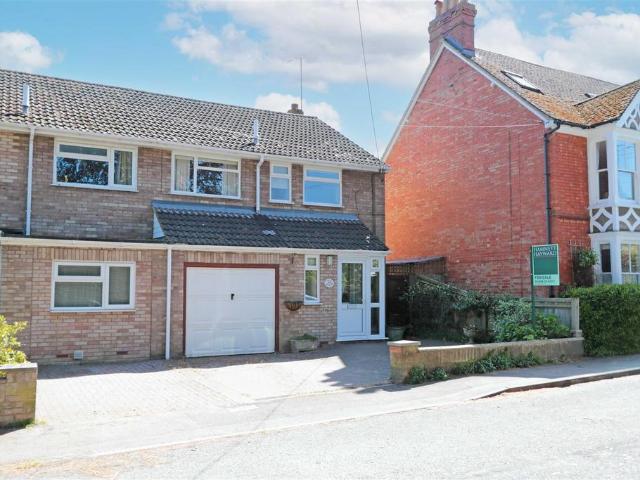 House for sale in Berrick Salome, Oxfordshire