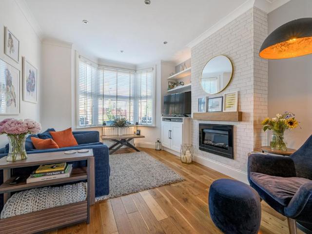 House for sale in Brunswick Park, Greater London