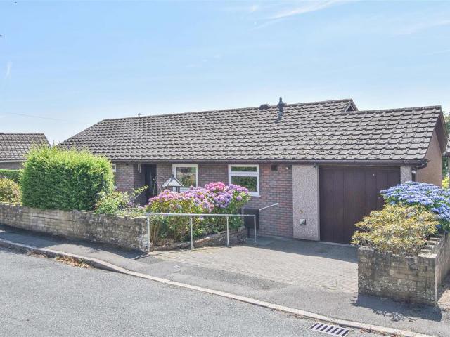 House for sale in Fell Lane