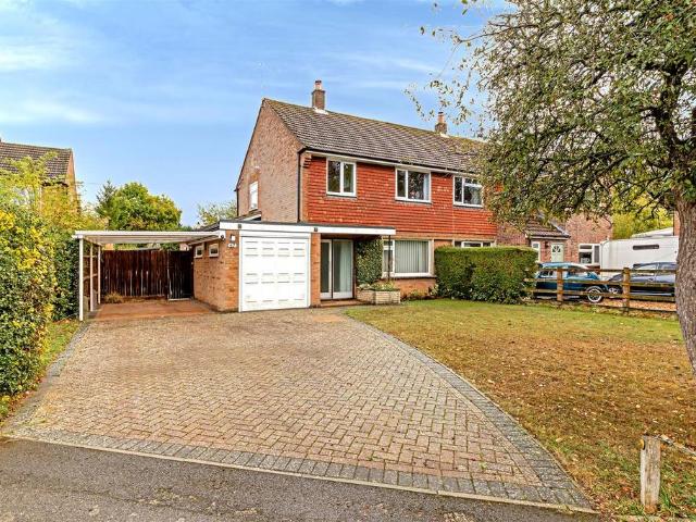 House for sale in Nomansland, St Albans