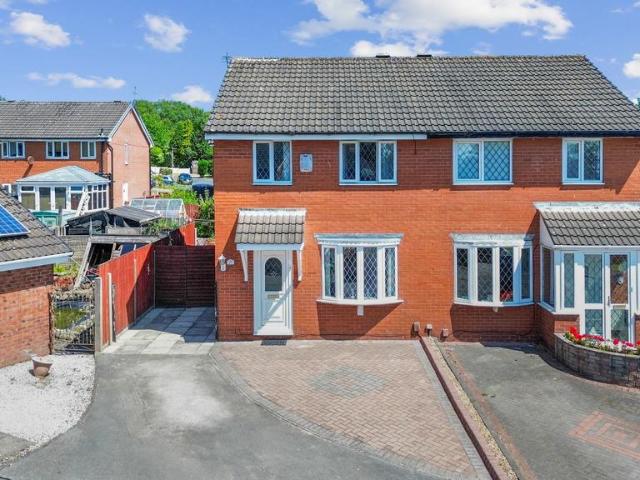 House for sale in New Springs, Wigan