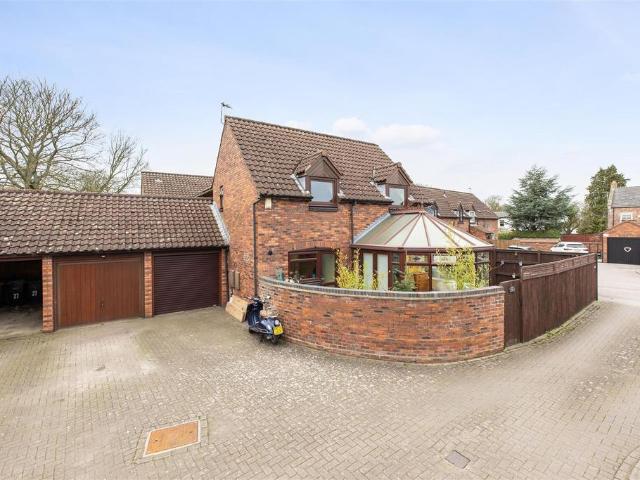 House for sale in Sherburn, North Yorkshire