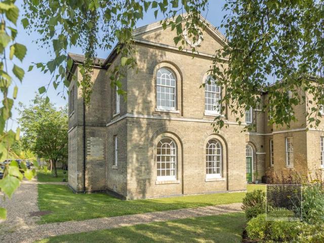 House for sale in Crostwick, Norfolk