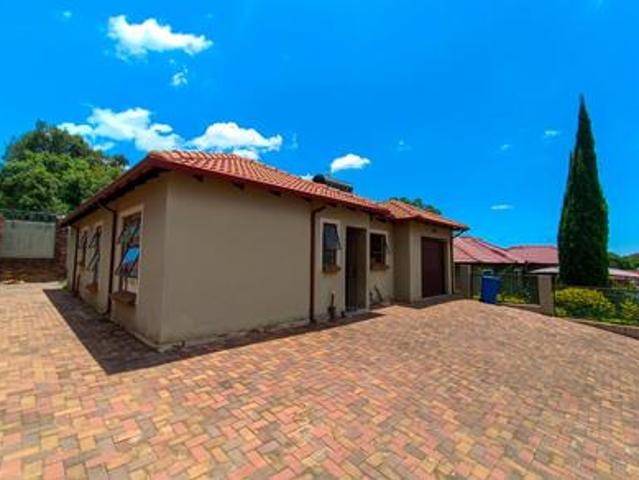 House for sale in Akasia, Gauteng