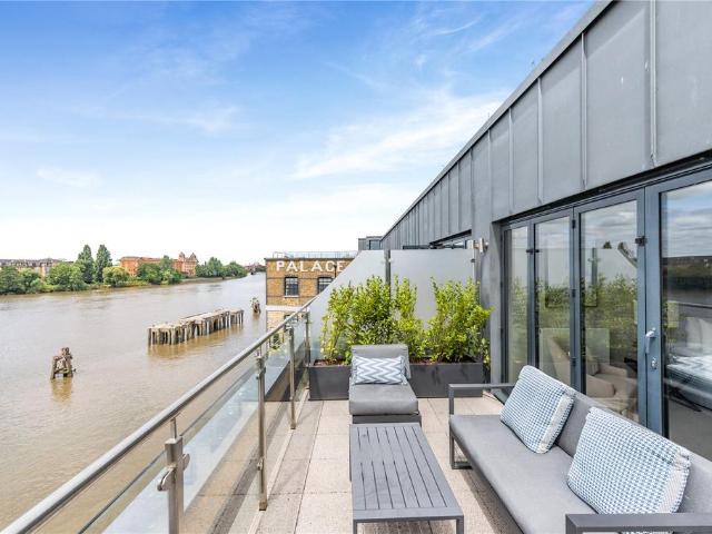 House for sale in Hammersmith, Greater London