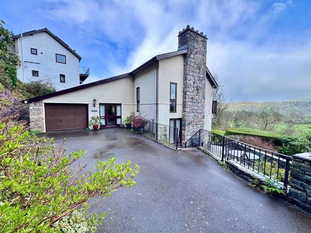 House for sale in Trefriw, Wales