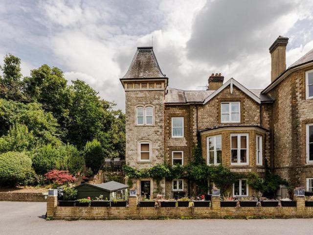 House for sale in Midway, Kent