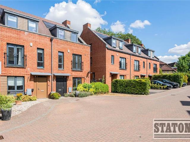House for sale in Fretherne, Hertfordshire