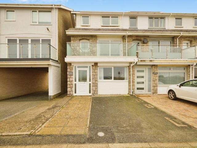 House for sale in Pwllheli