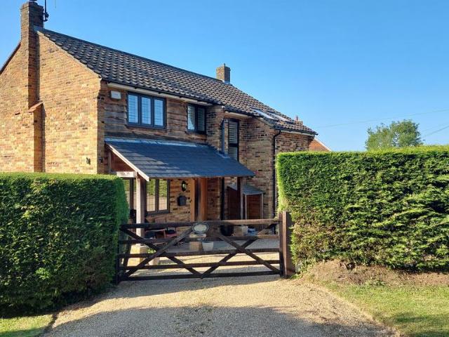 House for sale in Grayswood, Fole