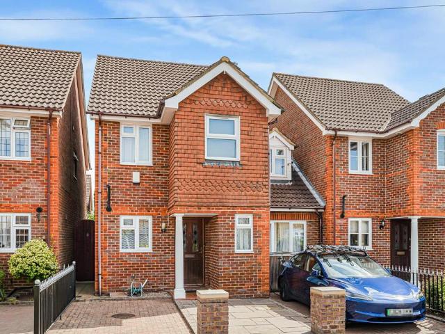 House for sale in Row Town, Surrey