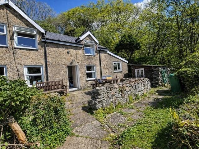 House for sale in Talsarnau, Wales