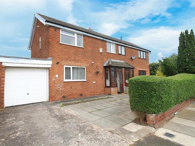 House for sale in Greenheys, Greater Manchester