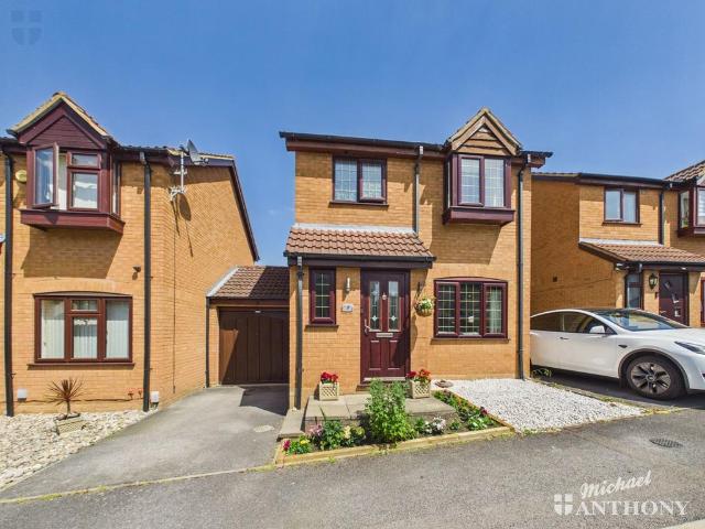 House for sale in Bierton, Buckinghamshire