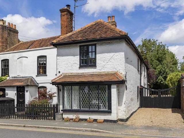 House for sale in Datchet