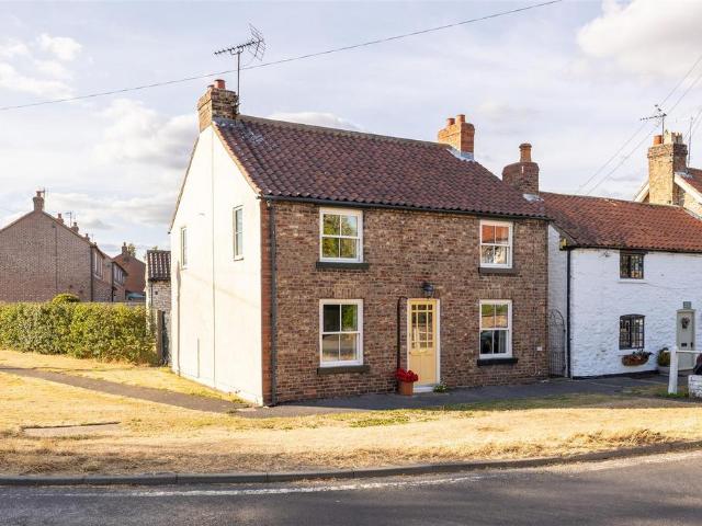 House for sale in West Lutton, North Yorkshire