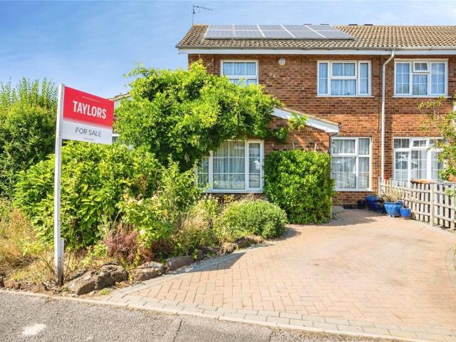 House for sale in Leighton-Linslade, Leighton Buzzard