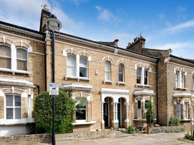 House for sale in Kentish Town, Greater London